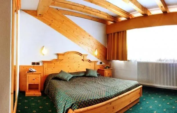 Sporting Hotel Passo del Tonale