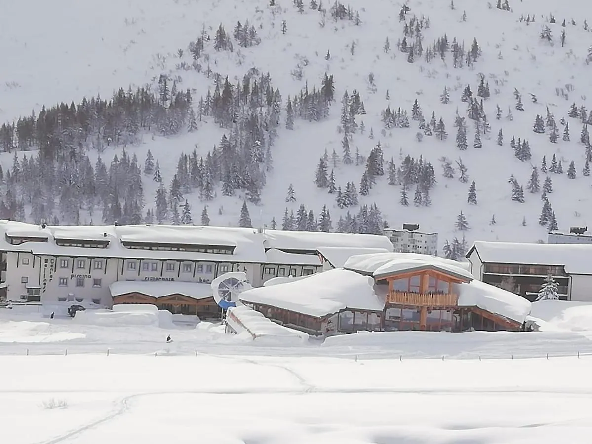 Sporting Hotel Passo del Tonale 3*,