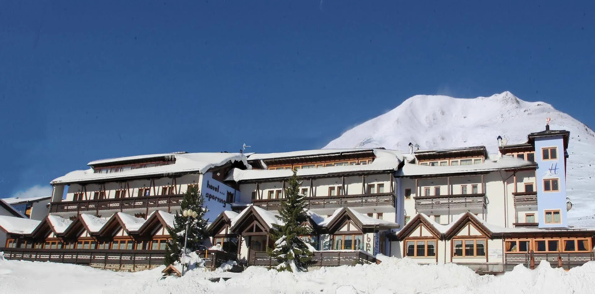 Sporting Hotel Passo del Tonale 3*,